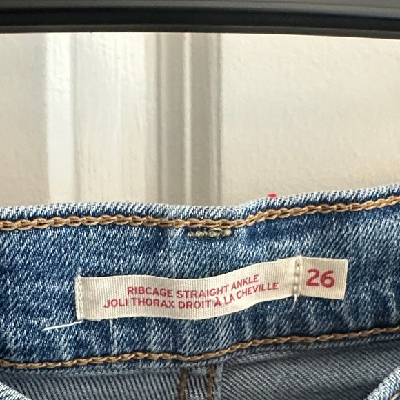 Women’s Levi’s Ribcage Straight Ankle - Picture 9 of 14
